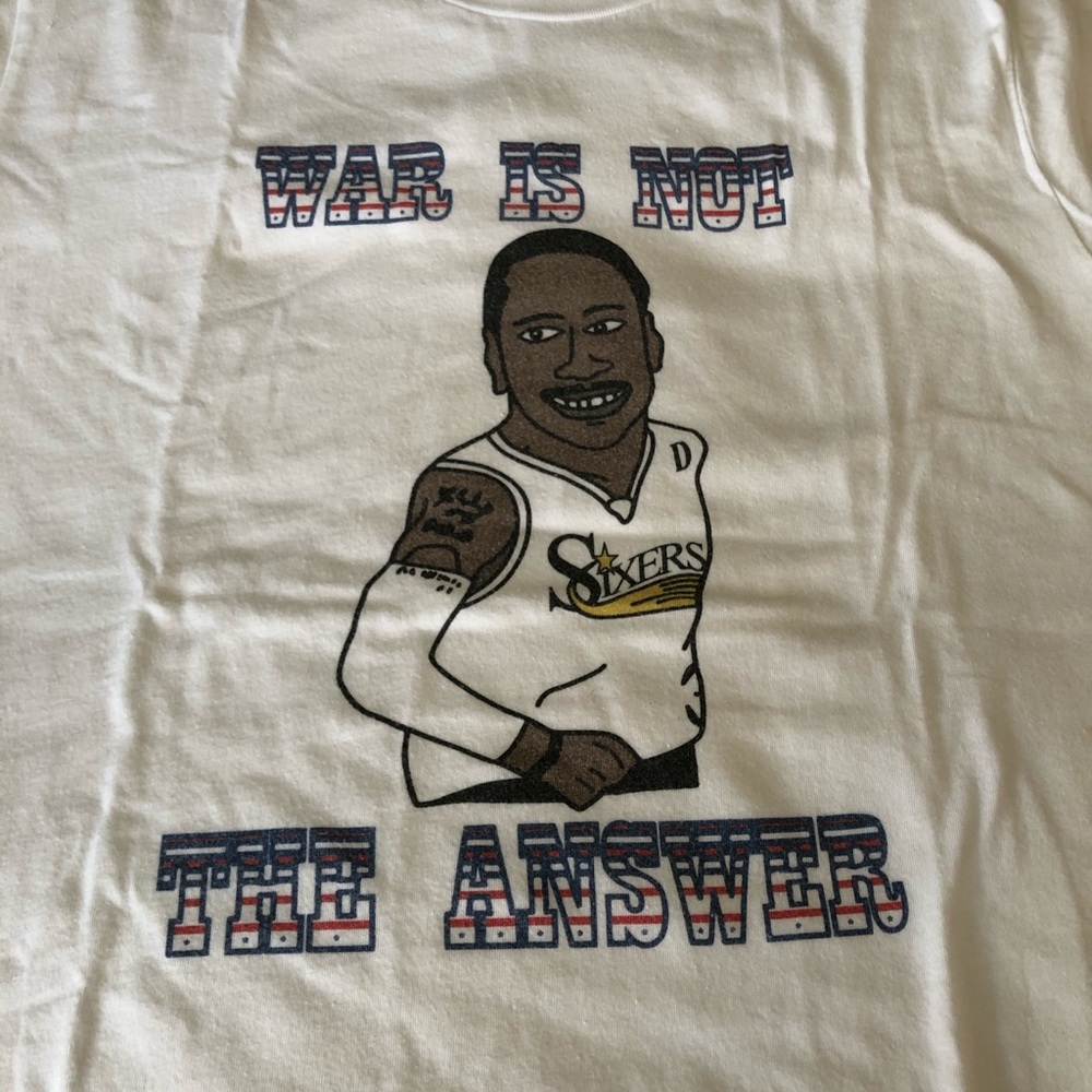 Allen Iverson Sixers Tee Shirt Size L - Rare
